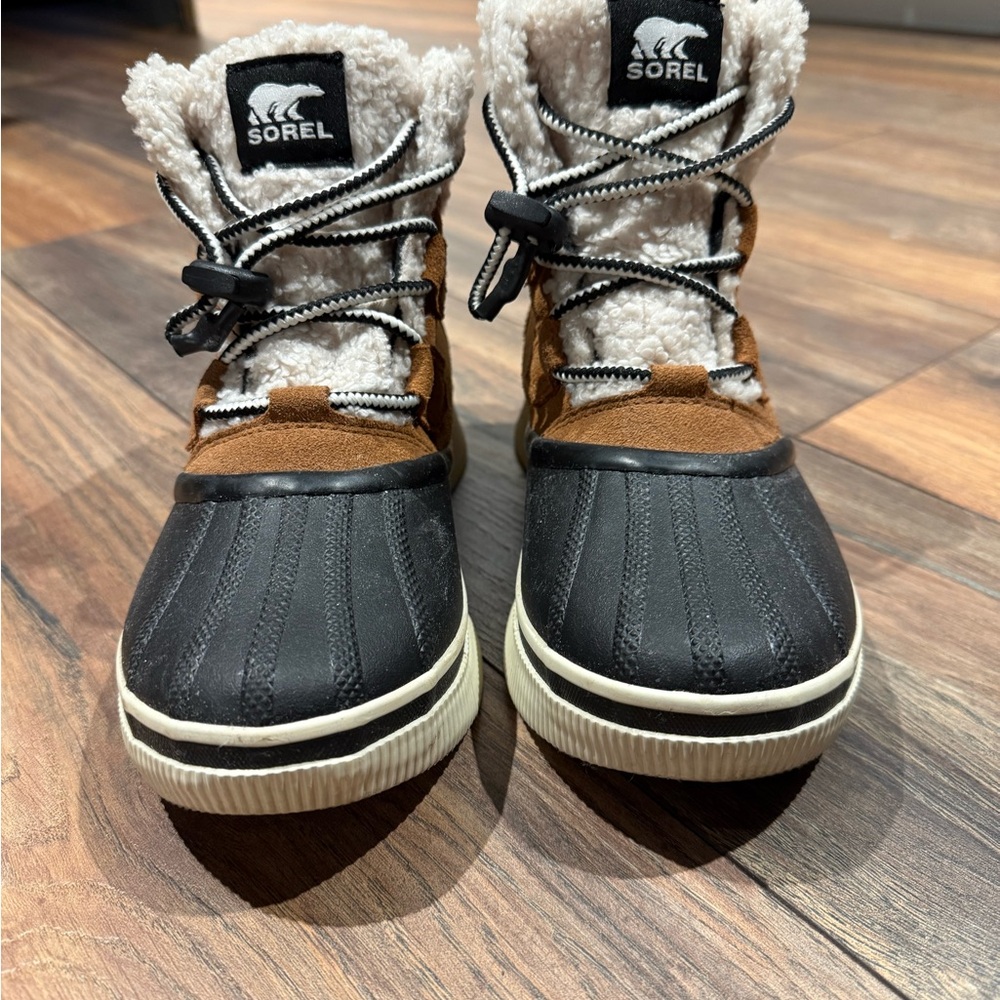 Sorel Kids' Black and Tan Snow Boots